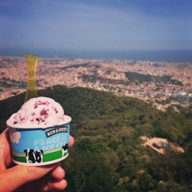 Some good ol' fashioned Ben & Jerry's on TIbidabo to celebrate the 4th of July!